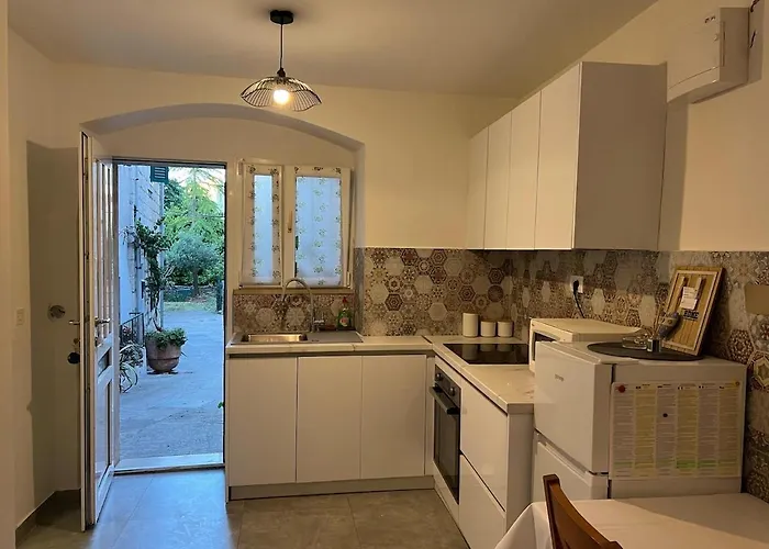 Sweet In The Old Center Of Varos 斯普利特